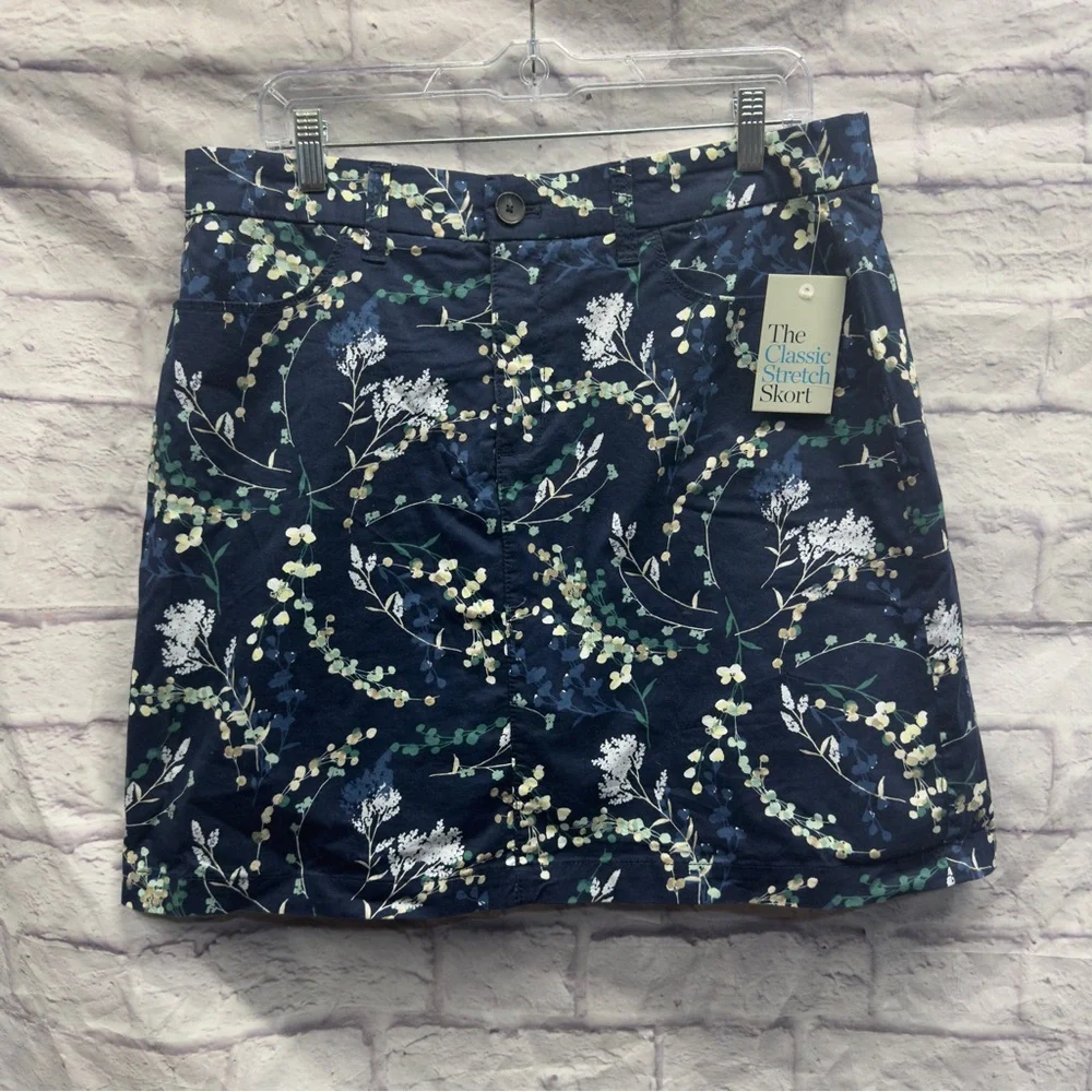 Croft and Barrow NWT Floral Skort Size 14 - Picture 1 of 3